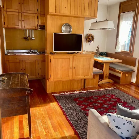 Apartamento - In&out-accesso Diretto Alle Piste Cortina dʼAmpezzo